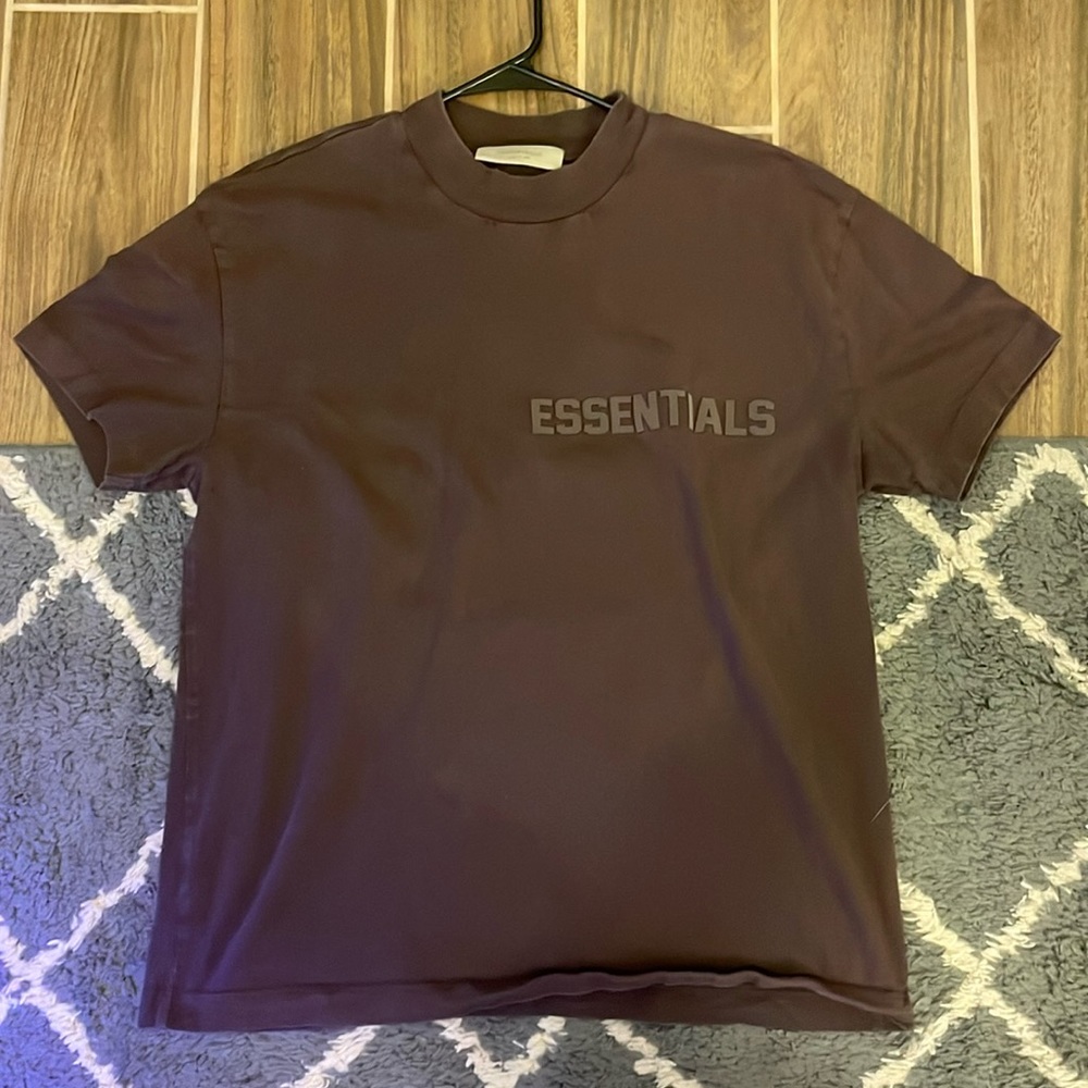 “plum” essential fear of god T-shirt